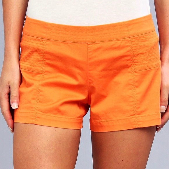 Trina Turk Cera Mandarine Orange Shorts sz 6 EUC - Picture 2 of 8